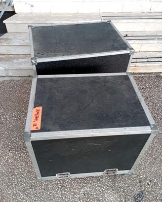 flightcase vuoti generici  a "cappuccio "