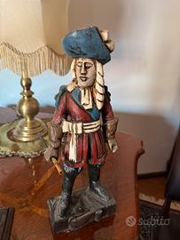 Coppia di Statuette antiche in legno