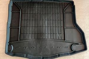 Tappetino vasca baule mercedes cla