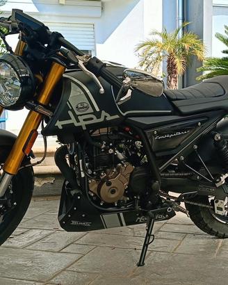 F.B. Mondial HPS 125