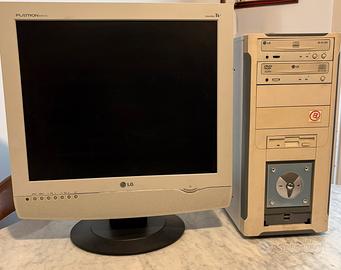 Computer desktop + monitorTV + casse audio