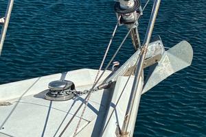 BARCA A VELA - JANNEAU SANGRIA (8 m )