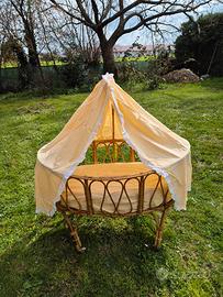 Culla Vintage anni ‘60 in Vimini