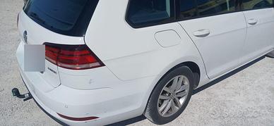 VOLKSWAGEN GOLF BLUEMOTION