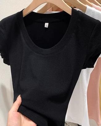 Maglietta nera da donna