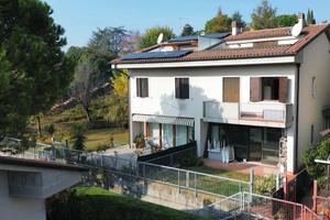 VILLA A SCHIERA A NEGRAR DI VALPOLICELLA