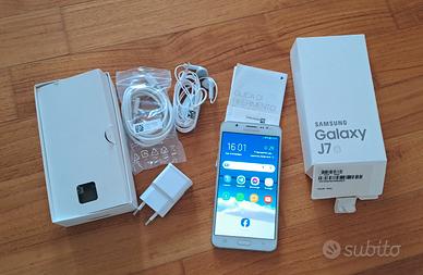cellulare Samsung J7