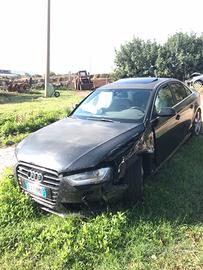 Audi A4 2011 2.0 170cv sinistrata