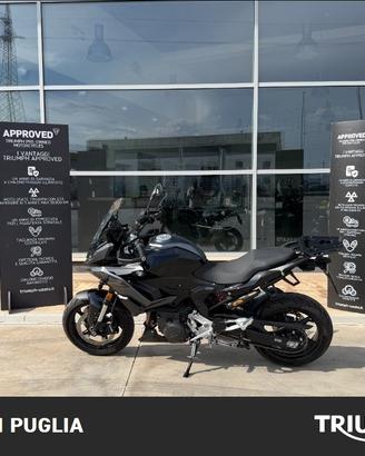 BMW F 900 XR Triple Black Abs