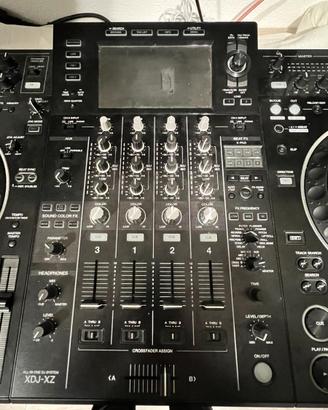 Pioneer XDJ XZ + MAGMA CASE