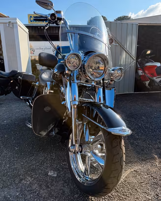 Harley-davidson Dyna Switchback touring
