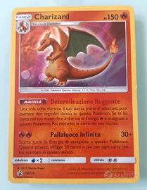 Carta Pokemon Charizard (SM226)