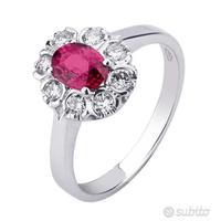 ANELLO ORO 18kt. CON DIAMANTI E RUBINO OVALE