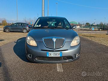 Lancia Ypsilon 1.3 Multijet 90cv – Allestimento Pl
