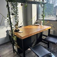Isola/ bancone con rastrelliera, nero/rovere