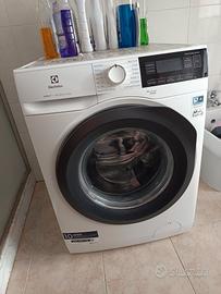 lavatrice 9kg elettrolux (nuova)