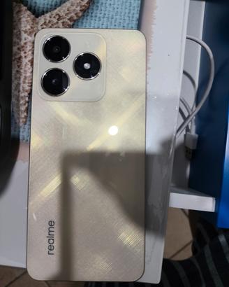 realme C61