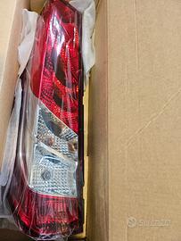 fanale posteriore sx daily 2014 >