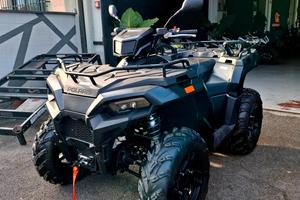 quad Polaris Sportsman 570 black edition