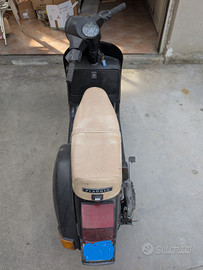 Vespa 125 PX Arcobaleno