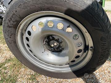 Gomme gia su cerchi 205/55 R16 91H