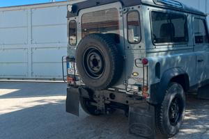Land rover defender td5 90