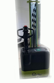 Traspallet,stoccatore elettrico SOTTO COSTO