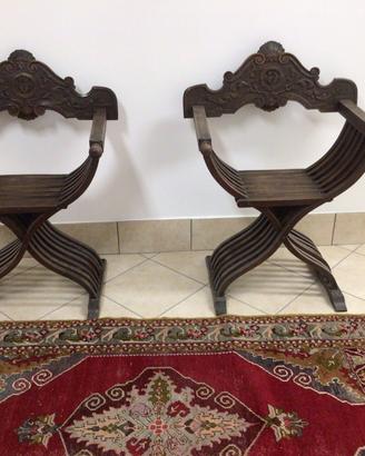 Coppia di sedie Savonarola