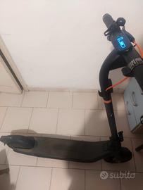 monopattino elettrico ninebot e2 pro