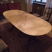 tavolo in onice con 6 sedie 