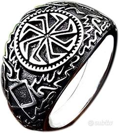 Anello in acciao simboli norreni e nazisti postWW2