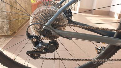 bici gravel - LIV Avril Ar (alluminio)linea donna