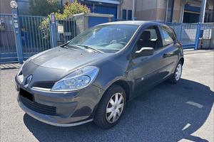 Renault Clio 1.2 16v Confort