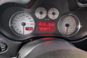 Alfa Romeo 147 1.9 jtd BlackLine