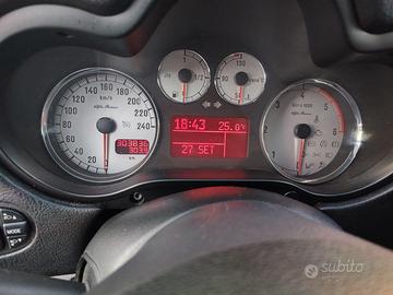 Alfa Romeo 147 1.9 jtd BlackLine