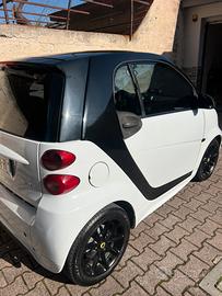 Smart Fortwo 2012 mhd Benz/gpl