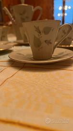 Servizio da caffè in porcellana