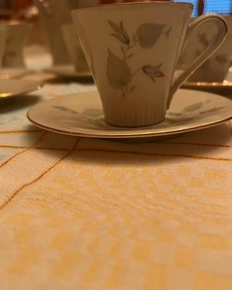 Servizio da caffè in porcellana