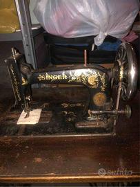 Macchina da cucire SINGER