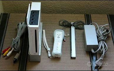 Consolle WII COMPLETA+circa 165 GIOCHI
