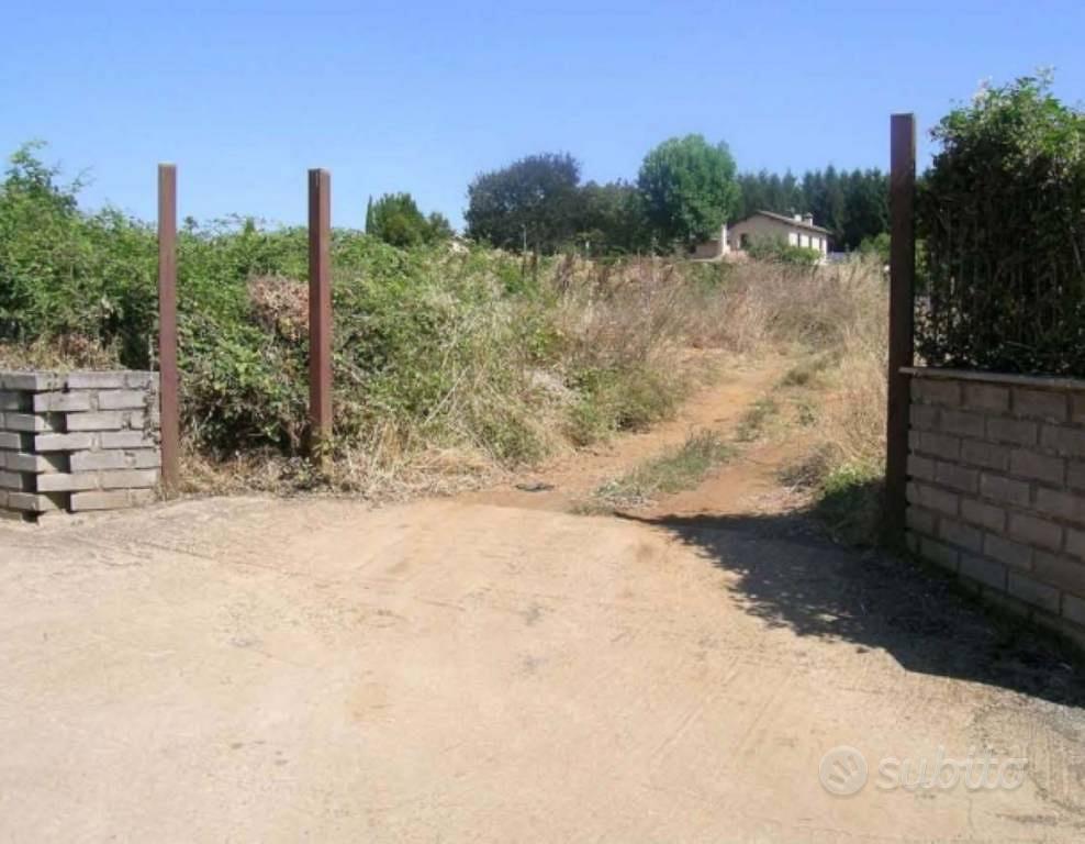 Immobile in asta di 2475 m² a Lariano - Altro