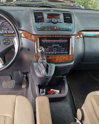 Mercedes viano 9 posti 2014