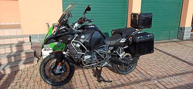 BMW R 1250 GS  ADVENTURE  TRIPLE BLACK 