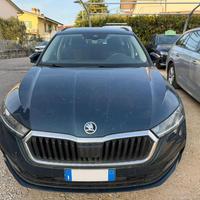 SKODA Octavia 2.0 TDI EVO SCR DSG Wagon Executiv