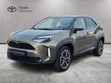 Toyota Yaris Cross 1.5h Lounge fwd 116cv e-cvt