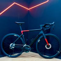 Whistle  Vaero 28'' 105 Di2 2x12v Nero/Rosso