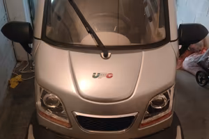 macchina elettrica  senza patente 