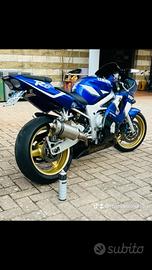 Yamaha YZF R6 - 2001