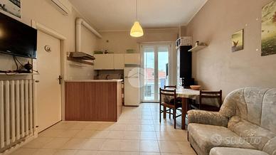 3 LOCALI A MISANO ADRIATICO