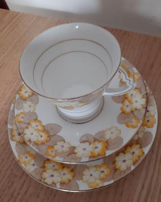 Royal Albert tazza da tea vintage con due piattini